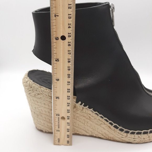 CELINE Wedge Espadrilles Black Leather Front Zip SZ 39 - Picture 10 of 10
